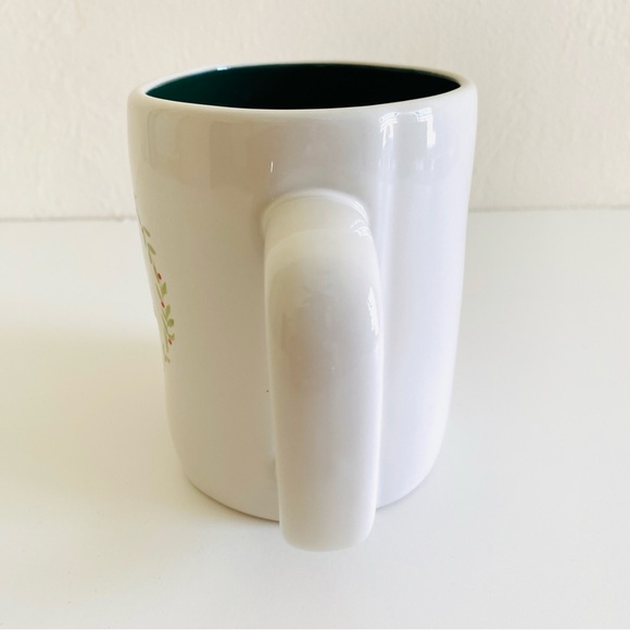 Rae Dunn Christmas Mug Merry Catmas with Wreath Green Interior - Picture 4 of 9